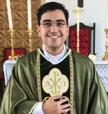 Arquidiocese de Goiânia - Clero - Padres